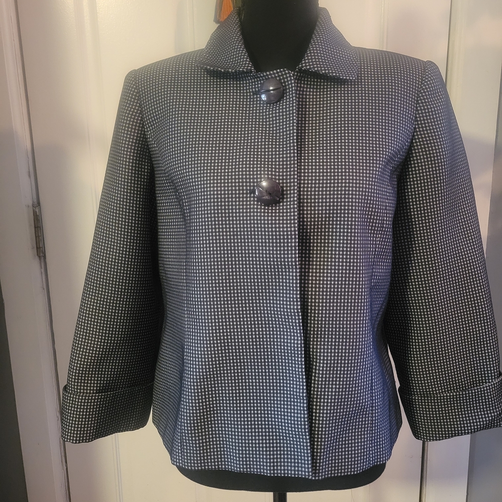 Elegant Black and White Women's Blazer